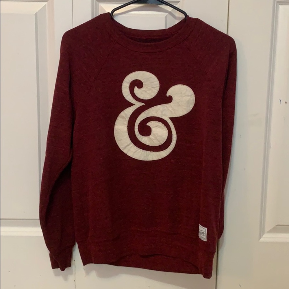 Ampersand Crewneck